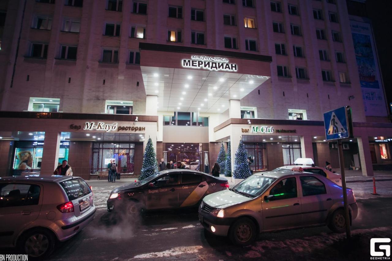 Congress Hotel Meridian Murmansk Exterior foto